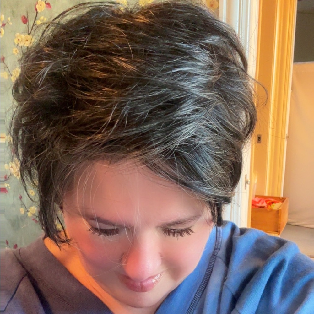 Jon Renau synthetic wig - Picture 4 of 8